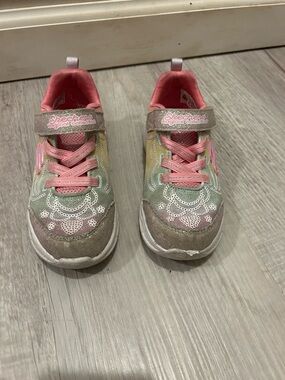 Skechers Kids Pink and Pastel Multi Light-Up Sneakers size 10